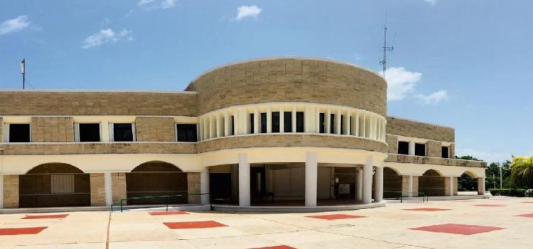 Universidad de Quintana Roo asumirá su autonomía
