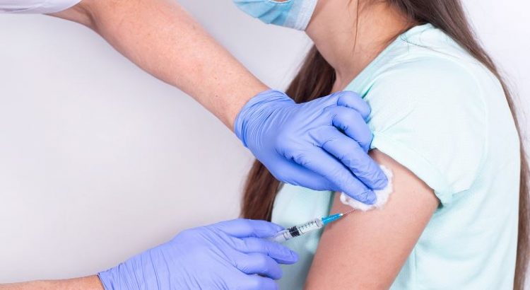 Vacunaran a pubertos en Quintana Roo