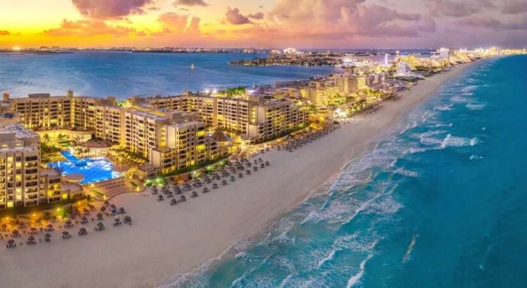 Hoteleros destinan recursos a programas sociales en el Caribe Mexicano