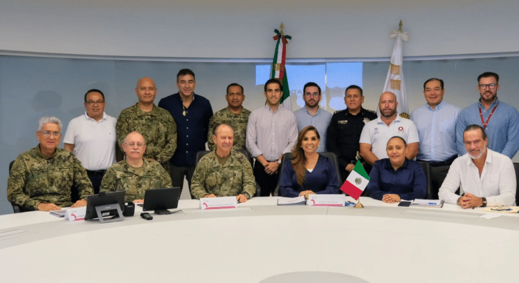 Marina confirma que construirá un buque sargacero para operar en QRoo