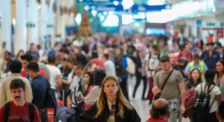 Llega a Cancún el 45.6 por ciento de los turistas internacionales que arriban a México vía aérea