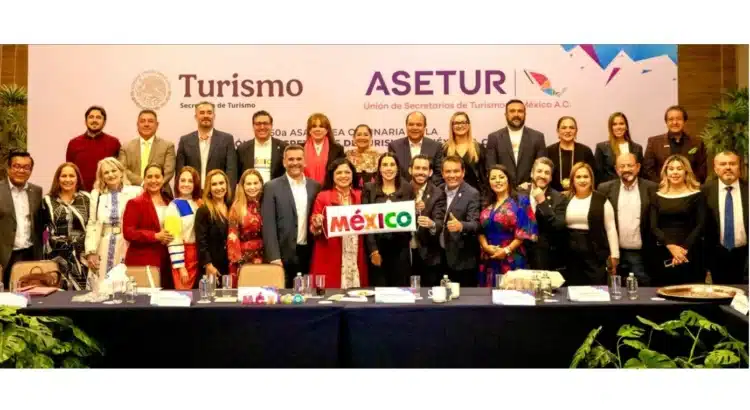 Encabeza secretario de turismo de QRoo primer asamblea como presidente de Asetur