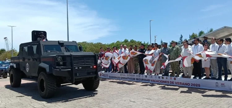 Dan banderazo al operativo de seguridad vacacional de verano en Cancún Dan banderazo al operativo de seguridad vacacional de verano en Cancún