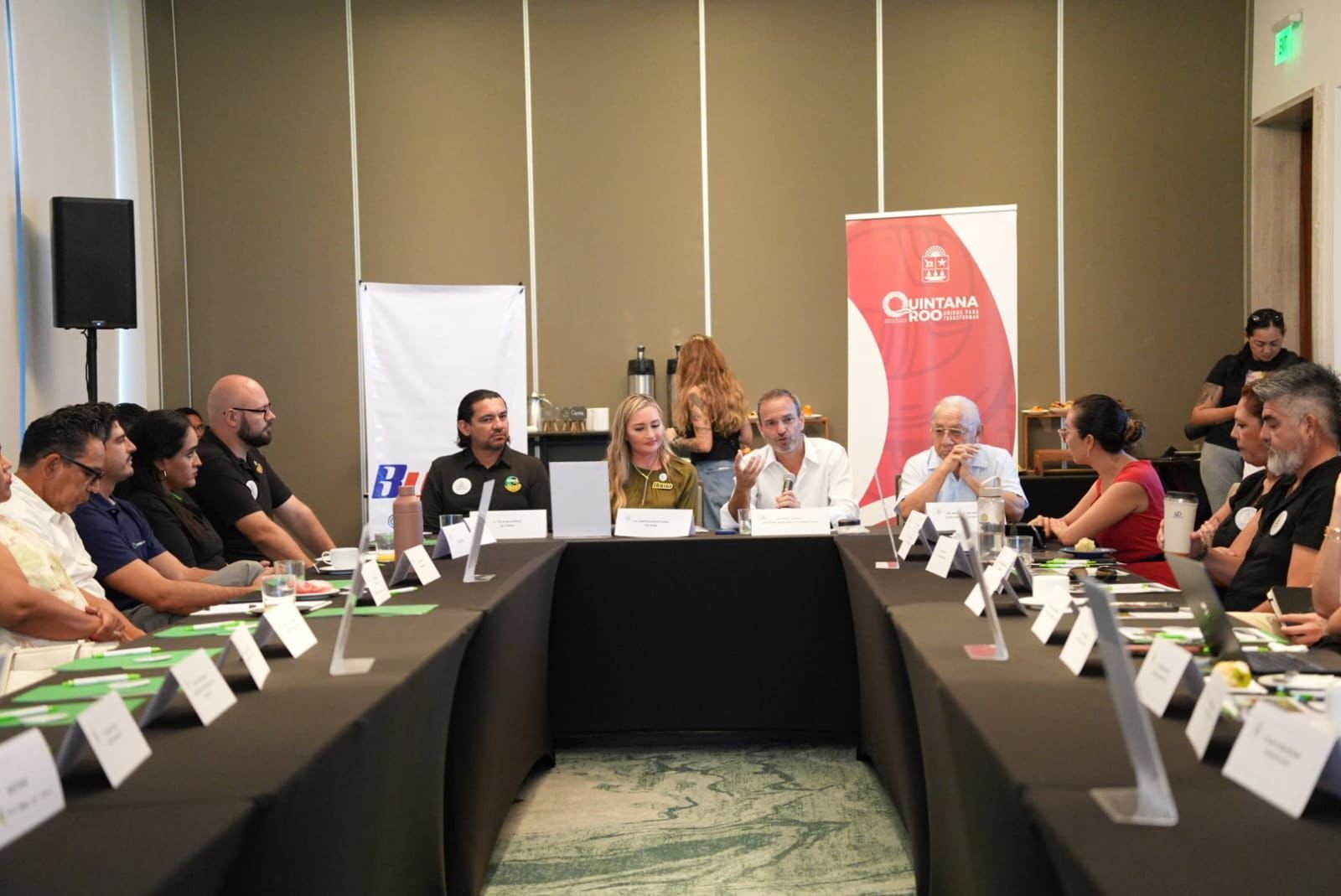 Productores de artículos con sargazo de Quintana Roo solicitan apoyos para su comercialización